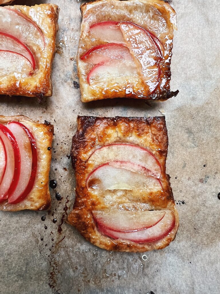 Upside Down Apple Crispies